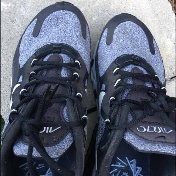 AirMax react black/grey/white color way - Picture 3 of 4